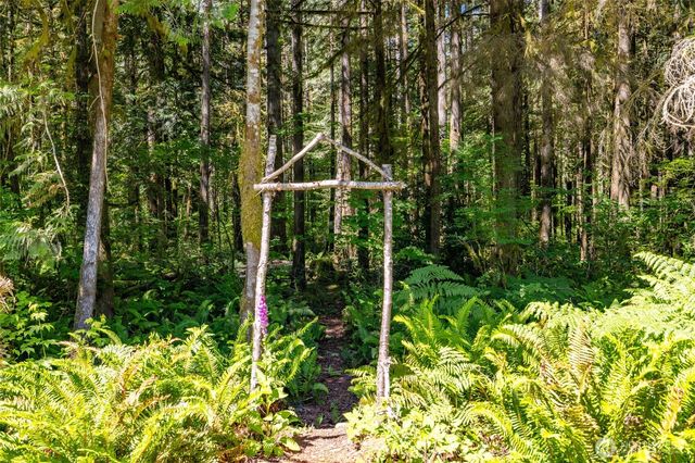 8738 Timberland Court, Concrete, WA 98237
