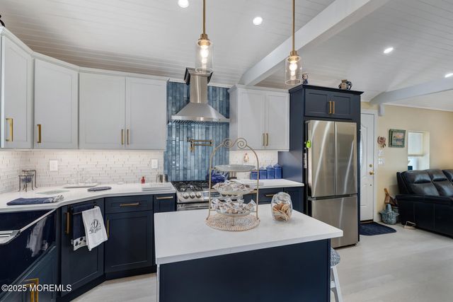126 N Street, Seaside Park, NJ 08752