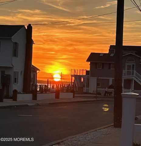 126 N Street, Seaside Park, NJ 08752