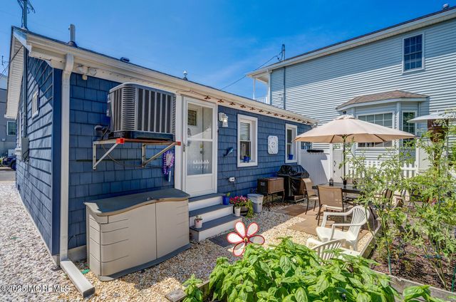 126 N Street, Seaside Park, NJ 08752