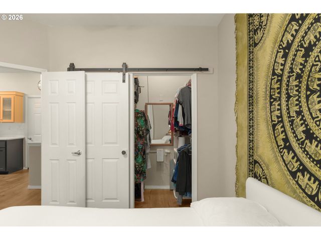 1211 Ne 64TH Ln 702, Hillsboro, OR 97124