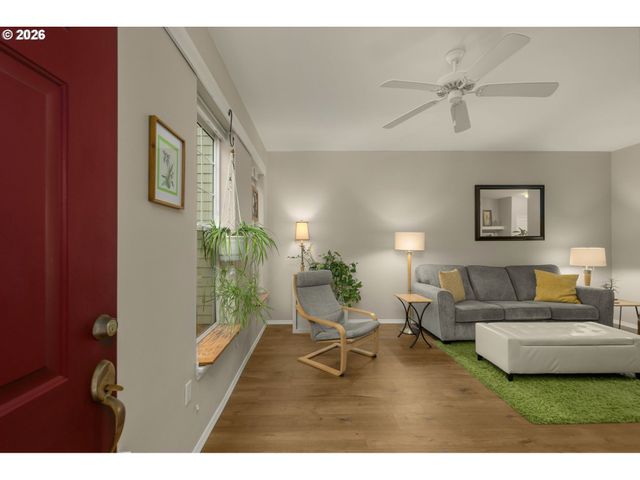 1211 Ne 64TH Ln 702, Hillsboro, OR 97124