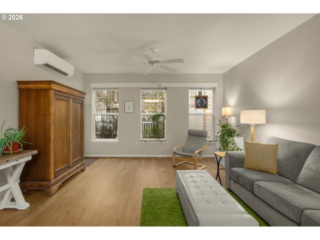 1211 Ne 64TH Ln 702, Hillsboro, OR 97124