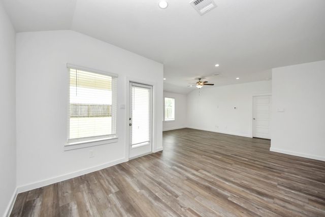 8614 Shumard Oak Drive, Rosharon, TX 77583