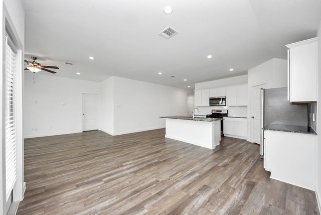 8614 Shumard Oak Drive, Rosharon, TX 77583