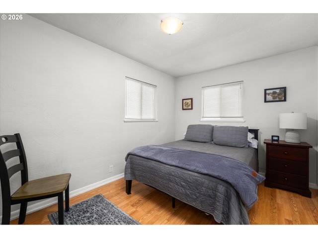 590 FLAMINGO Ave, Springfield, OR 97477