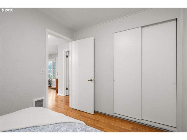 590 FLAMINGO Ave, Springfield, OR 97477