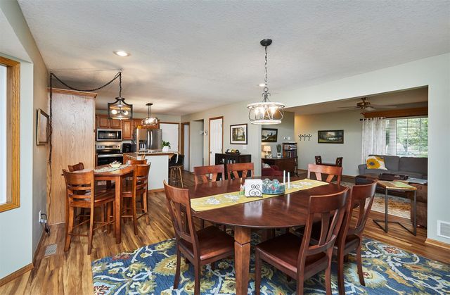 1002 SE 8th Street, Ankeny, IA 50021