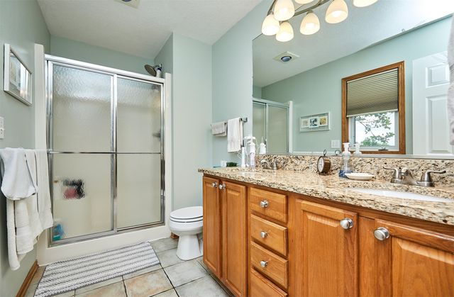 1002 SE 8th Street, Ankeny, IA 50021