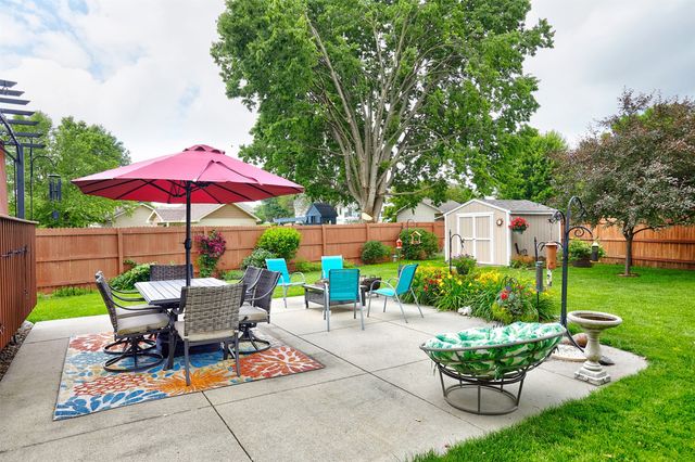 1002 SE 8th Street, Ankeny, IA 50021