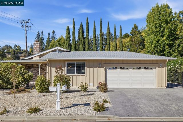 101 Hope Ln, Danville, CA 94526