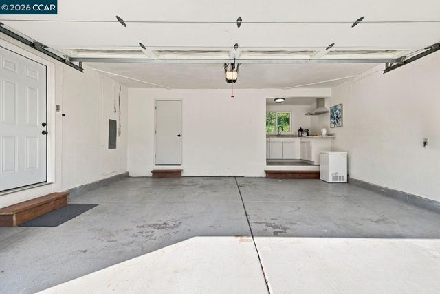 101 Hope Ln, Danville, CA 94526