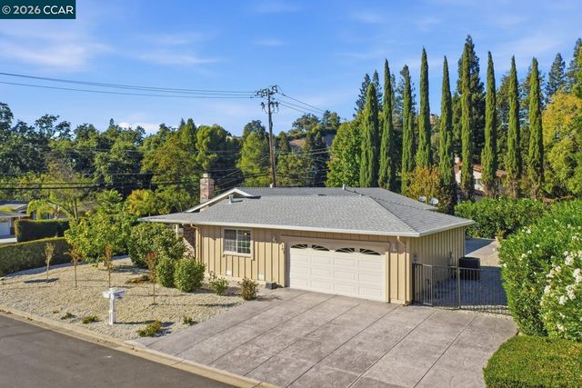 101 Hope Ln, Danville, CA 94526