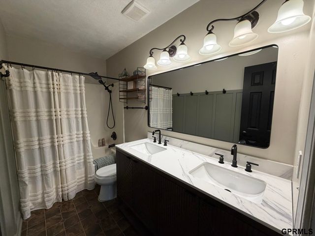 705 N Shimerda Street, Wilber, NE 68465