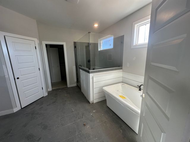 5287 BUTTERCUP LN, Lakeland, TN 38002