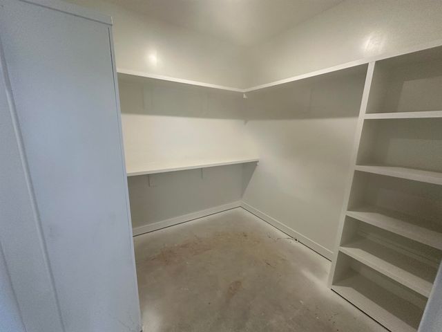 5287 BUTTERCUP LN, Lakeland, TN 38002