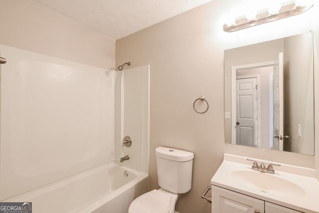 3865 Scarsborough Drive, Lawrenceville, GA 30044