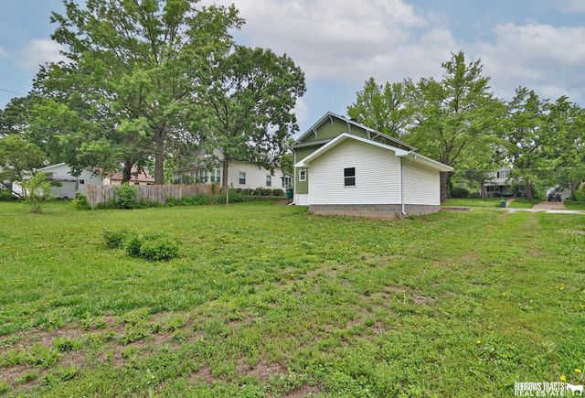 1041 5th Street, Pawnee City, NE 68420