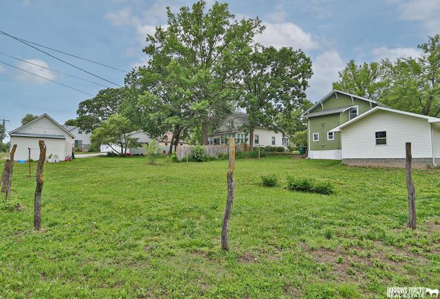 1041 5th Street, Pawnee City, NE 68420