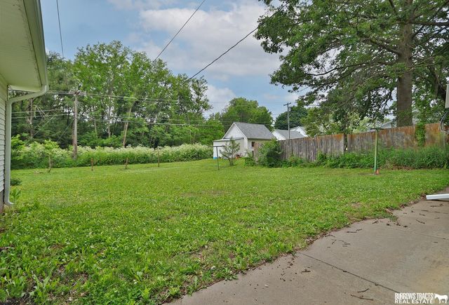 1041 5th Street, Pawnee City, NE 68420