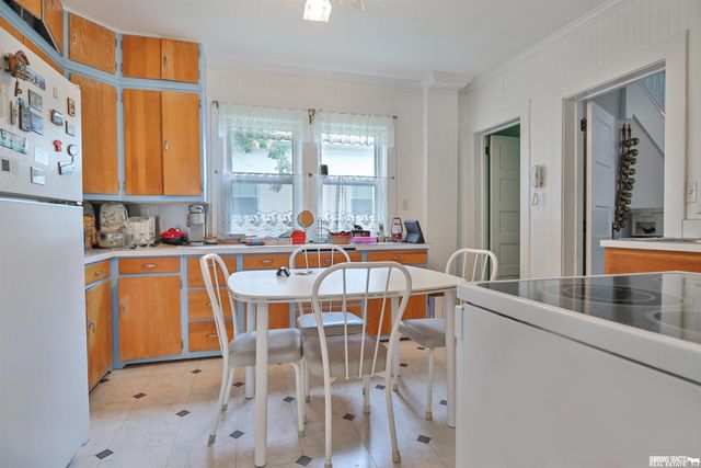 1041 5th Street, Pawnee City, NE 68420