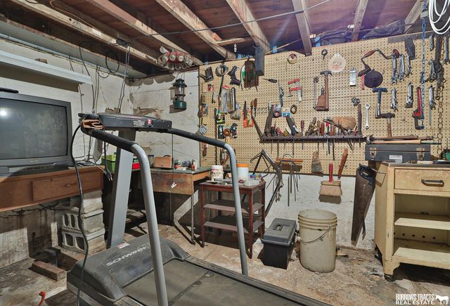 1041 5th Street, Pawnee City, NE 68420