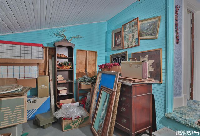 1041 5th Street, Pawnee City, NE 68420