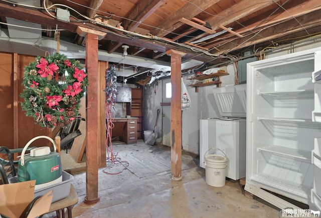 1041 5th Street, Pawnee City, NE 68420