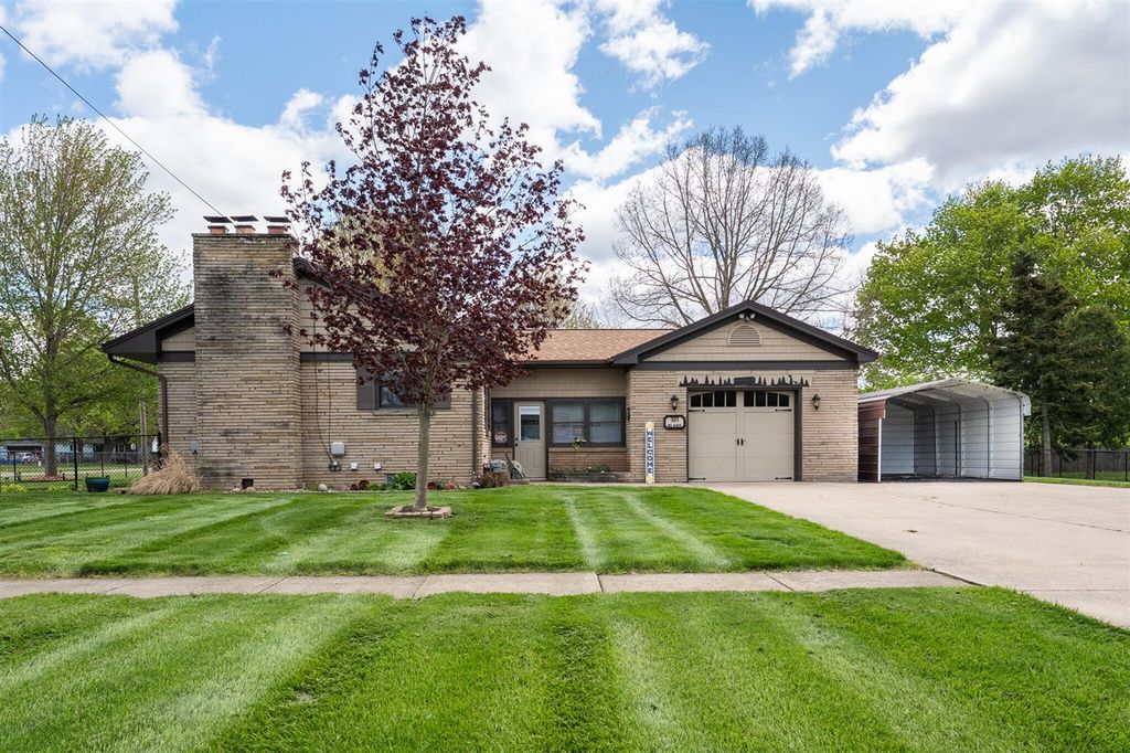 321 Blake Boulevard, Galesburg, MI 49053