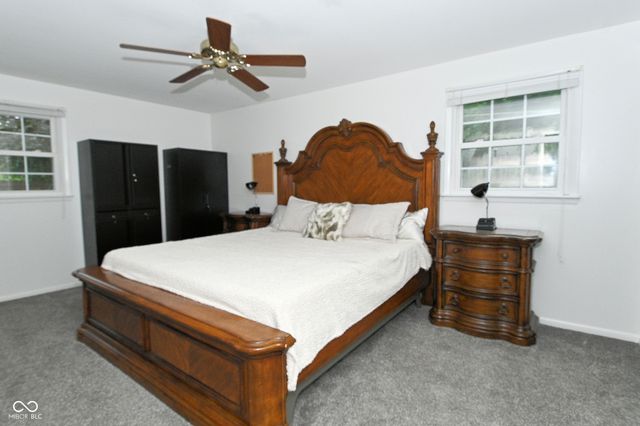 3435 Heritage Road, Columbus, IN 47203