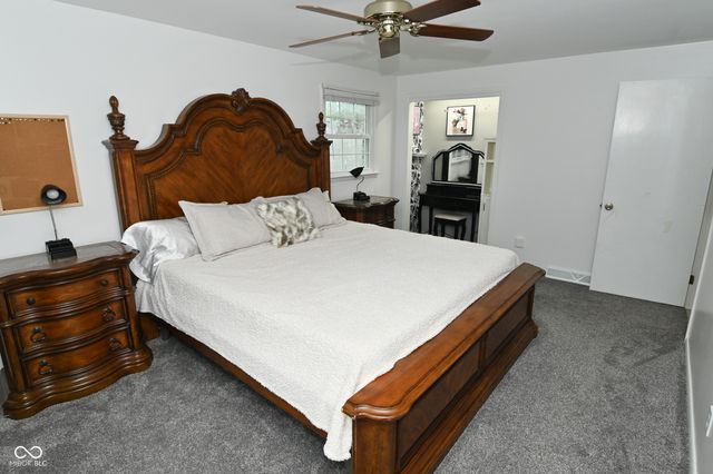 3435 Heritage Road, Columbus, IN 47203