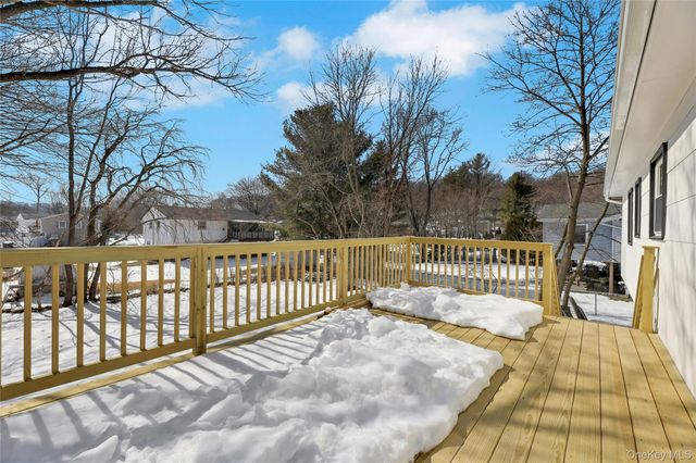 10 Roman Acres Drive, Garnerville, NY 10923