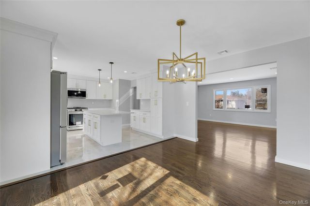 10 Roman Acres Drive, Garnerville, NY 10923