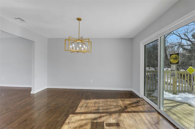 10 Roman Acres Drive, Garnerville, NY 10923