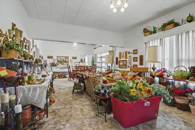 520 W Cleveland Avenue, Sapulpa, OK 74066