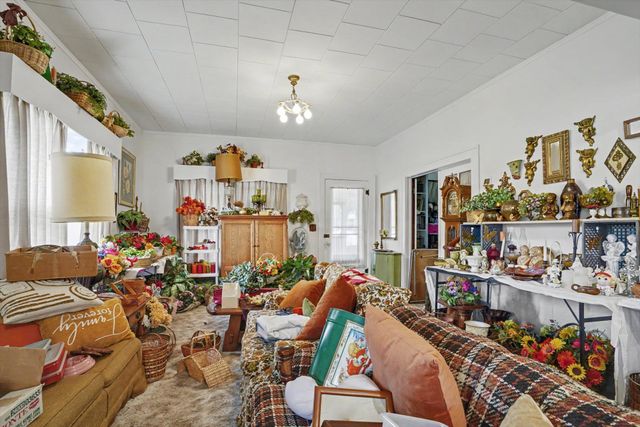 520 W Cleveland Avenue, Sapulpa, OK 74066