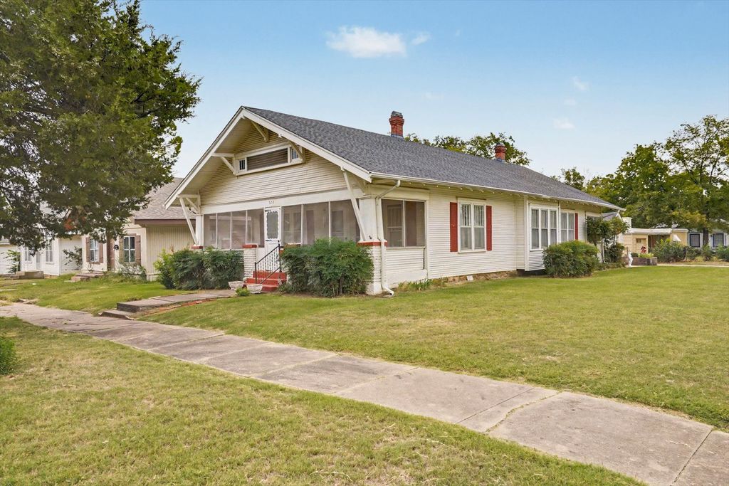 520 W Cleveland Avenue, Sapulpa, OK 74066