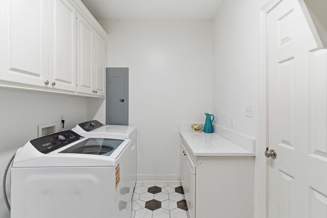 66 Longstone Rd., Hattiesburg, MS 39402