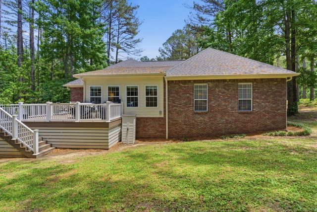 66 Longstone Rd., Hattiesburg, MS 39402