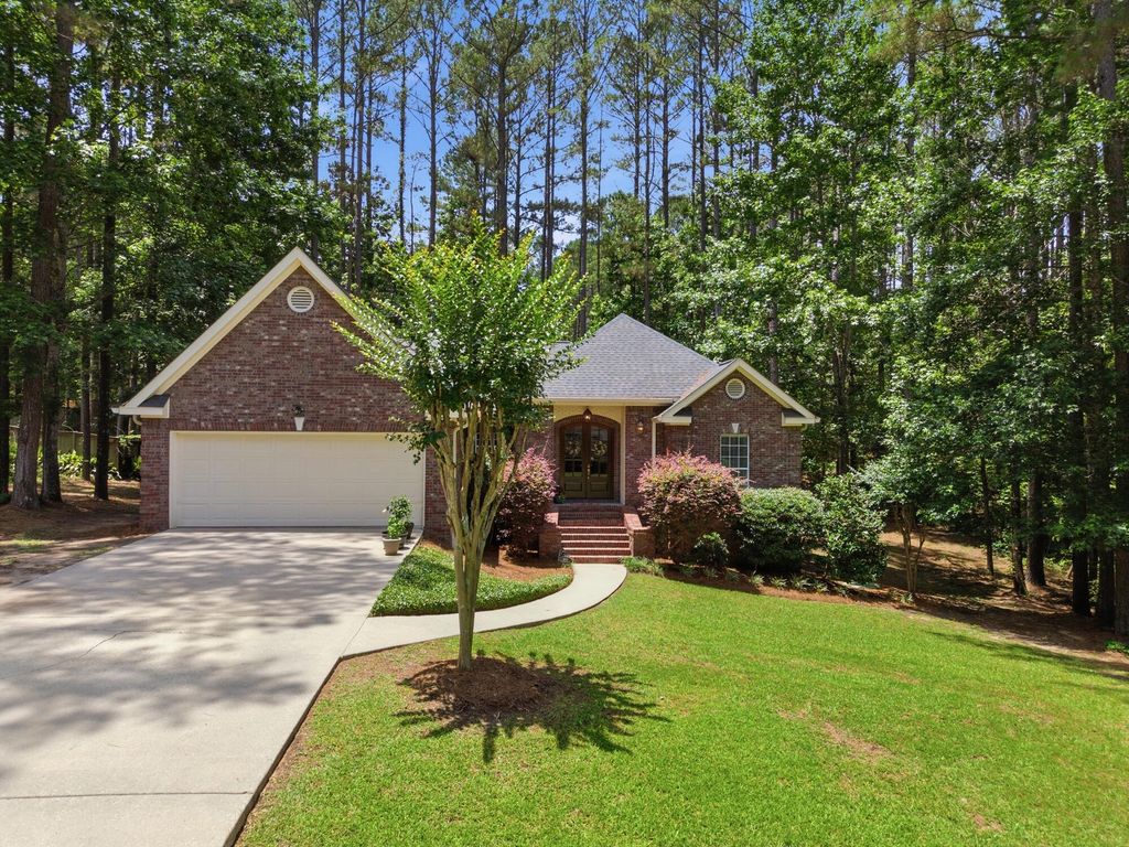 66 Longstone Rd., Hattiesburg, MS 39402