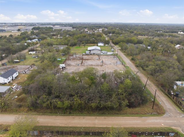107 Frostdale Drive, Elm Mott, TX 76640
