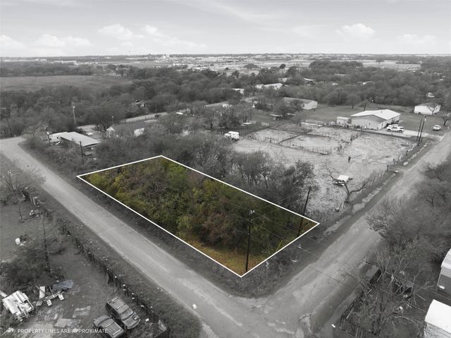 107 Frostdale Drive, Elm Mott, TX 76640