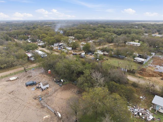 107 Frostdale Drive, Elm Mott, TX 76640