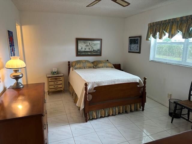 7705 NW 5th Court 103, Margate, FL 33063