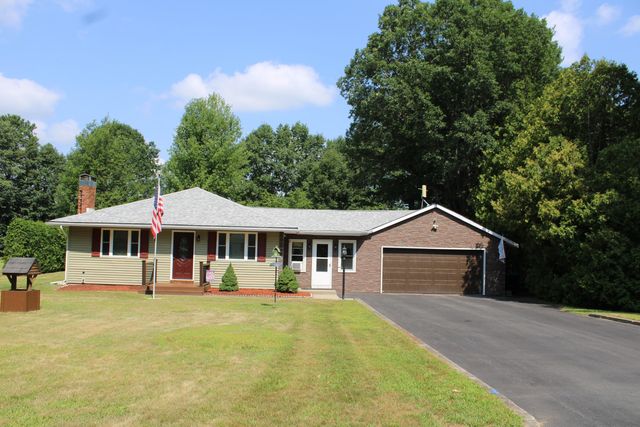 16 Kimberly Lane, Morrisonville, NY 12962