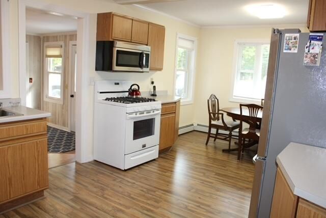 16 Kimberly Lane, Morrisonville, NY 12962