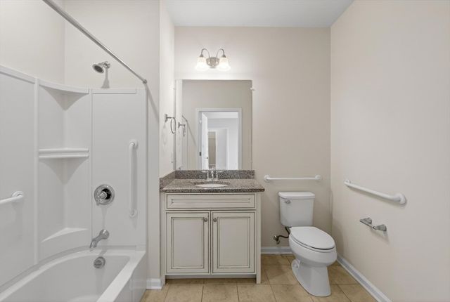 1 Francis Drive 309, Andover, MA 01810