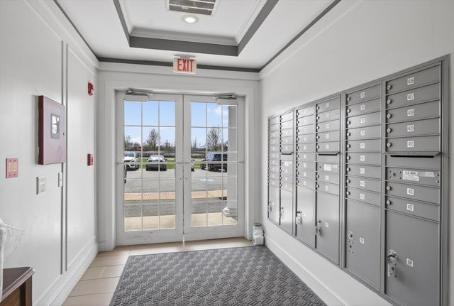1 Francis Drive 309, Andover, MA 01810
