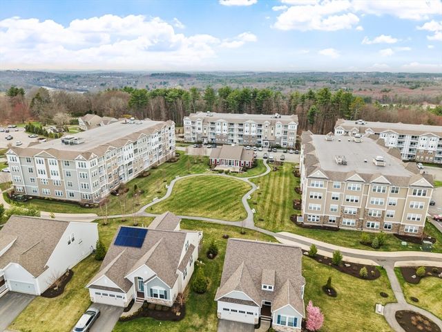 1 Francis Drive 309, Andover, MA 01810