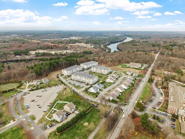1 Francis Drive 309, Andover, MA 01810